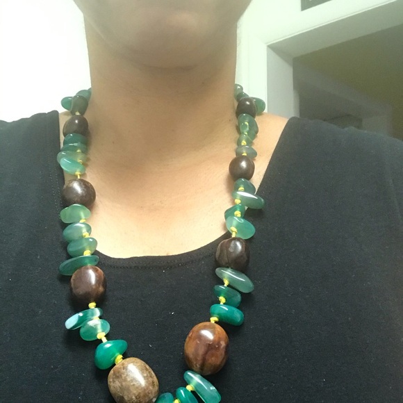 Jewelry - Picture 3 of 3